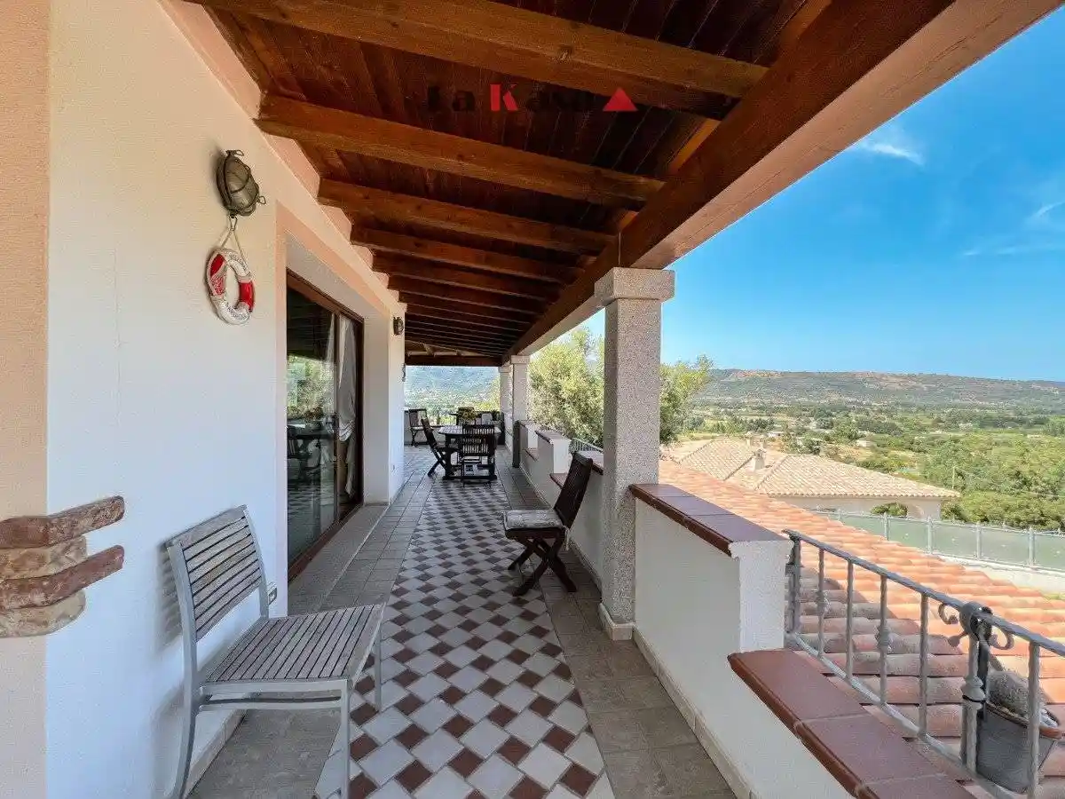 Villa bifamiliare, ottimo stato, 160 m², Centro, Torpè - foto 5