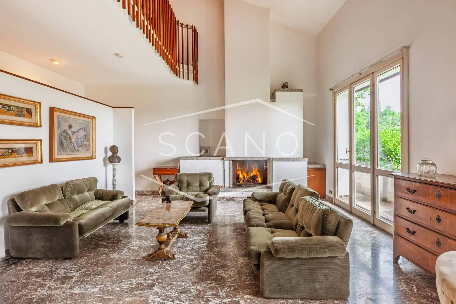 Villa in vendita a Alba