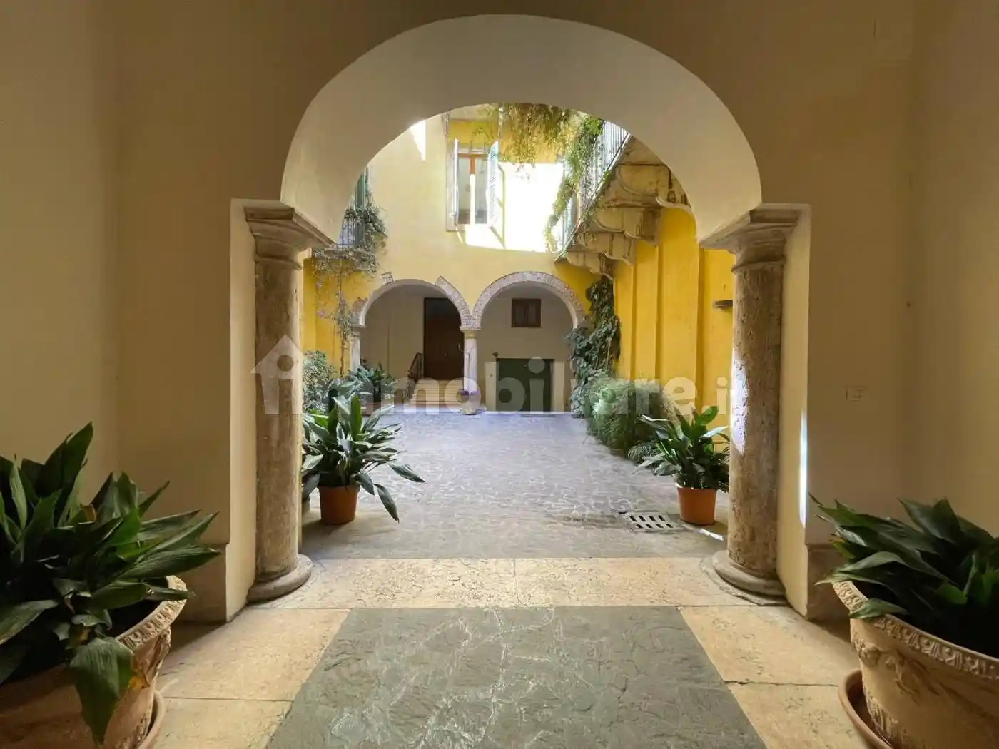 Appartamento in vendita a Verona