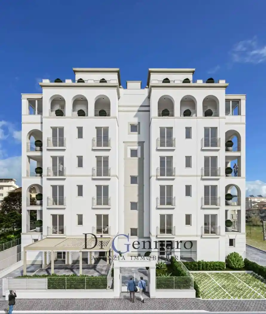 Quadrilocale via Capri snc, Centro, Alba Adriatica - foto 2