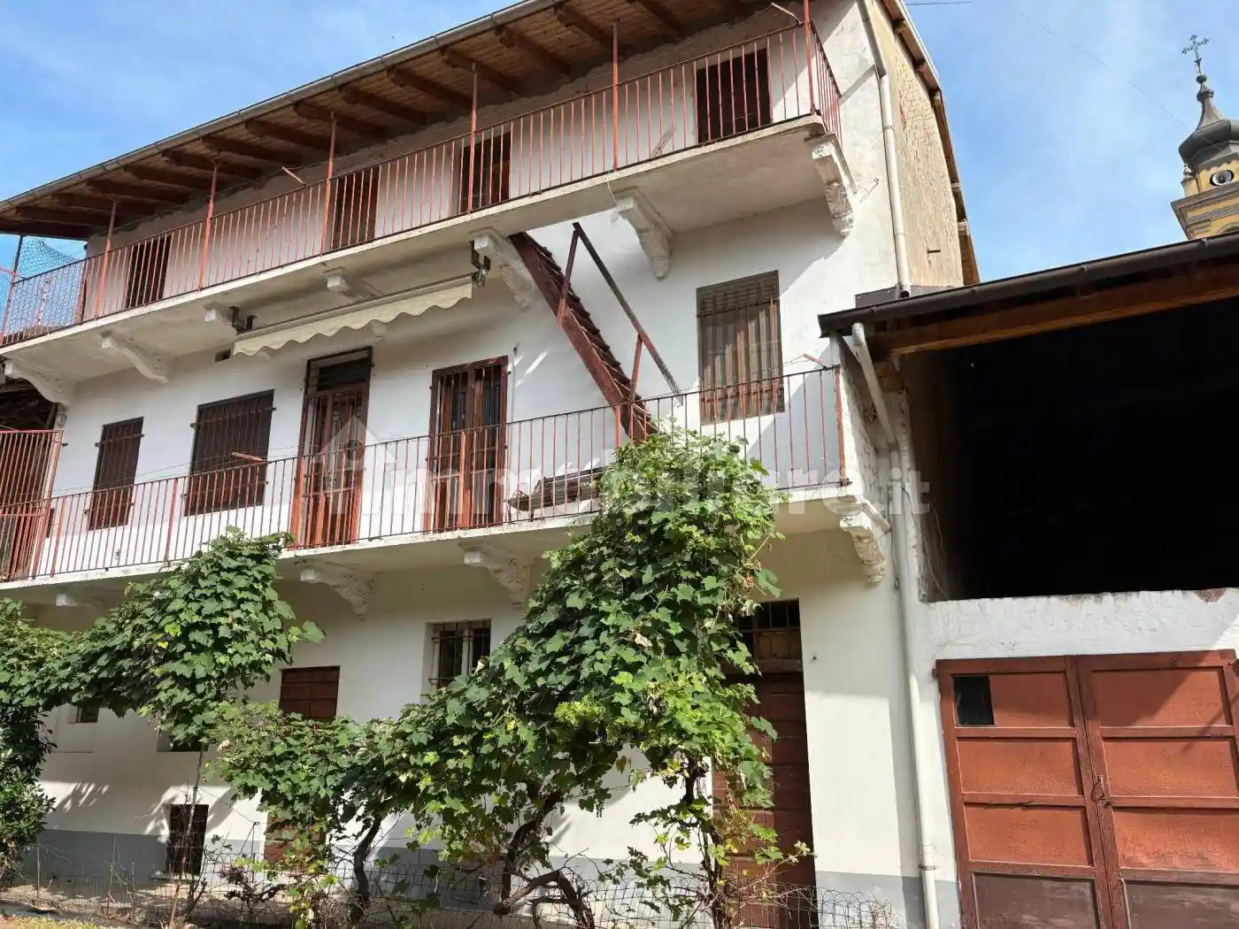 Palazzo - Edificio in vendita a Romentino