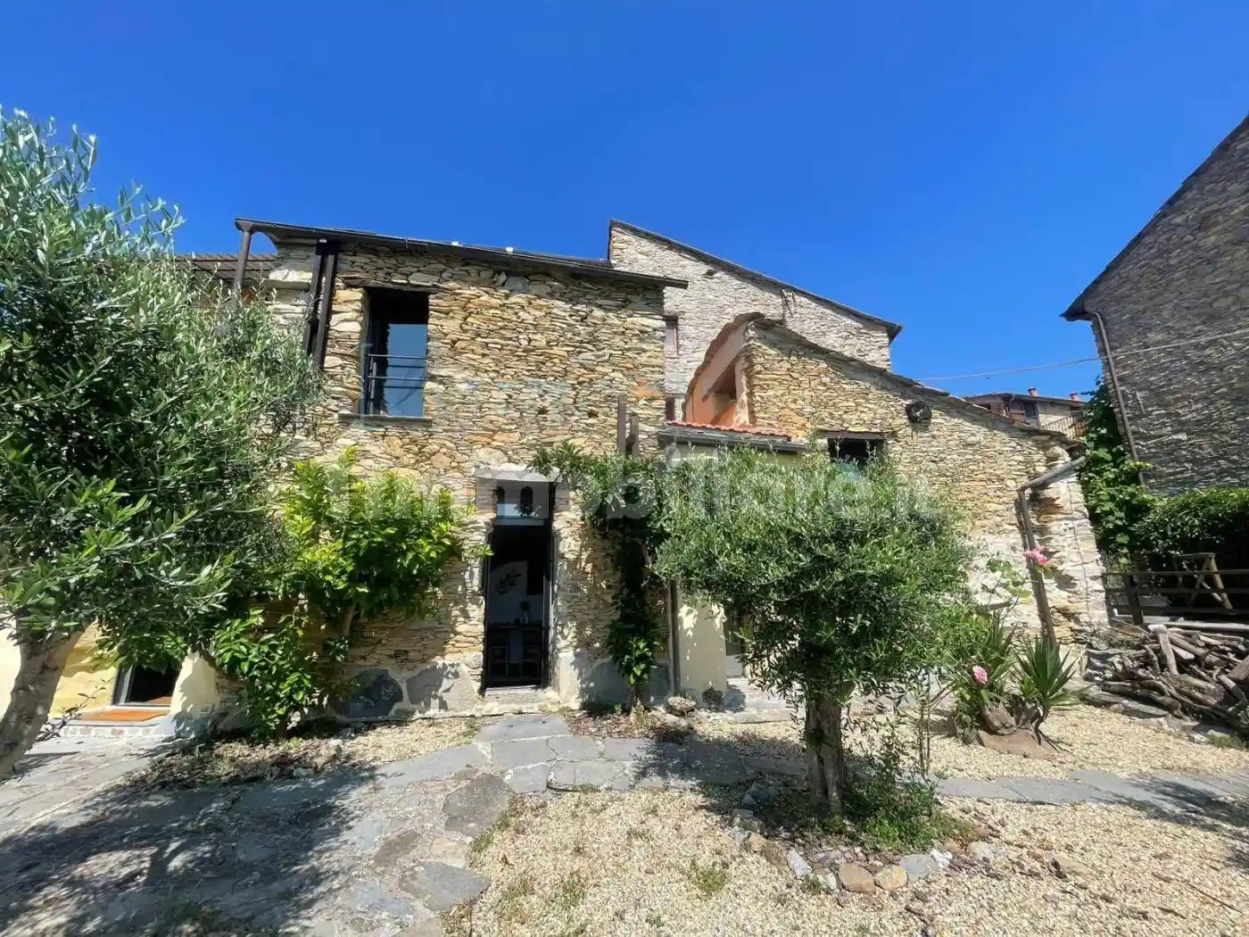 Rustico via Per acquila, Leverone, Borghetto d'Arroscia - foto 3