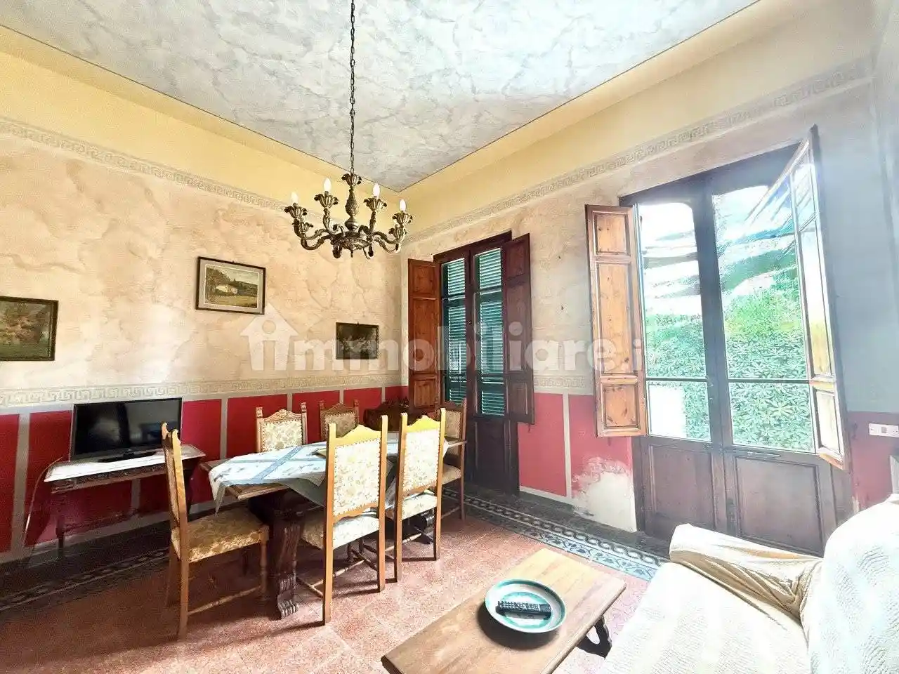 Villa in vendita a Camaiore