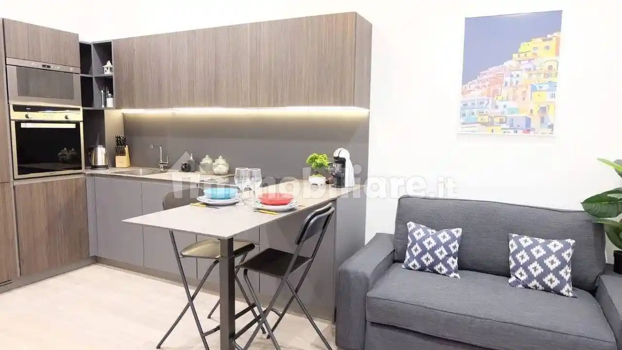 Bilocale via Sebastiano Veniero 32, Monte Rosa - Lotto, Milano - foto 3