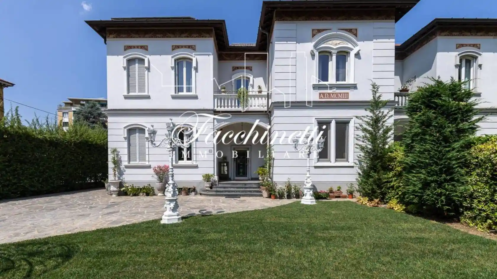 Villa in vendita a Gallarate