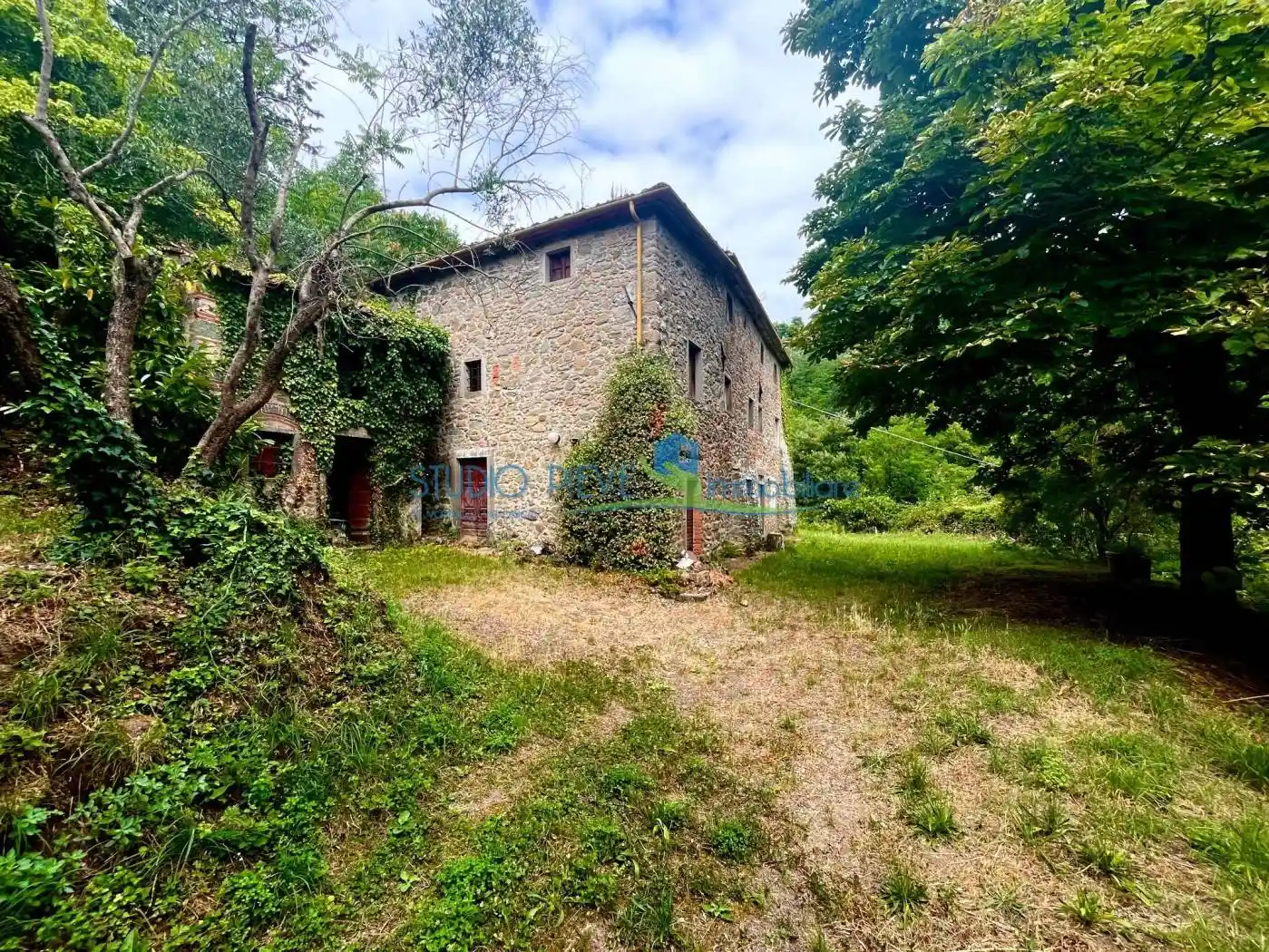 Rustico - Casale in vendita a Marliana