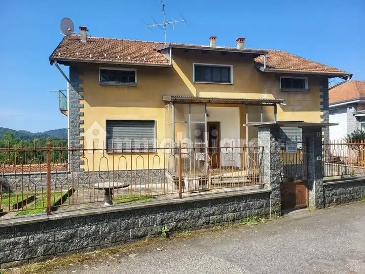 Casa indipendente in vendita a Grignasco
