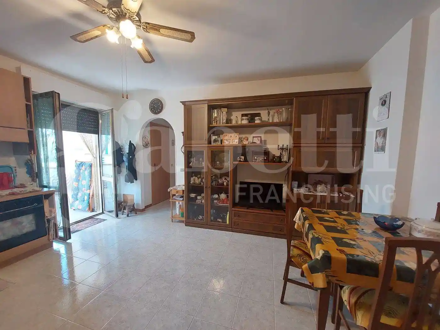 Trilocale via Verona, 3/A, Centro, Alba Adriatica - foto 2