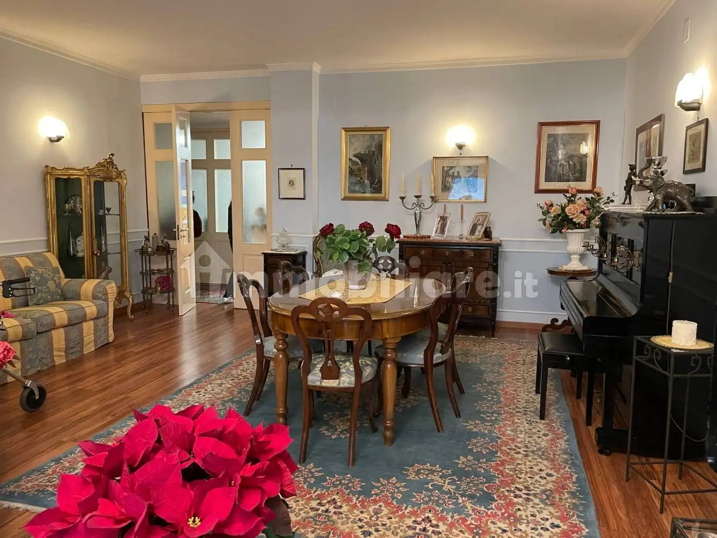 Appartamento in vendita a Napoli