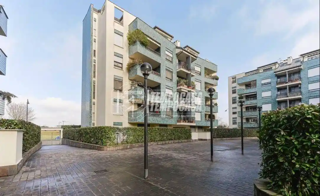 Appartamento in vendita a Segrate