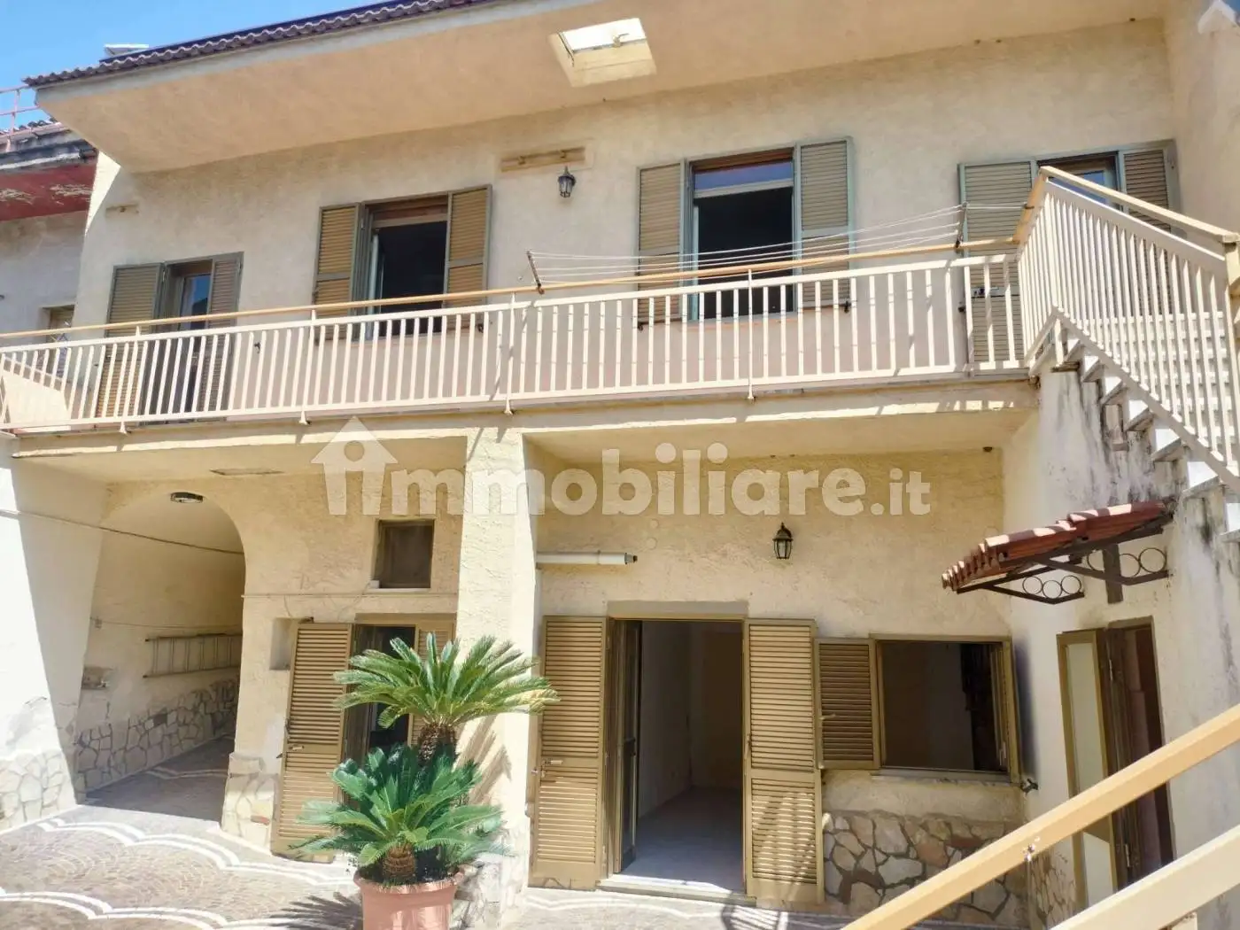 Terratetto unifamiliare 222 m², buono stato, Arienzo - foto 3