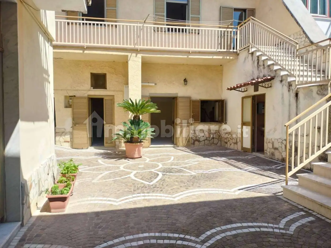 Terratetto unifamiliare 222 m², buono stato, Arienzo - foto 4