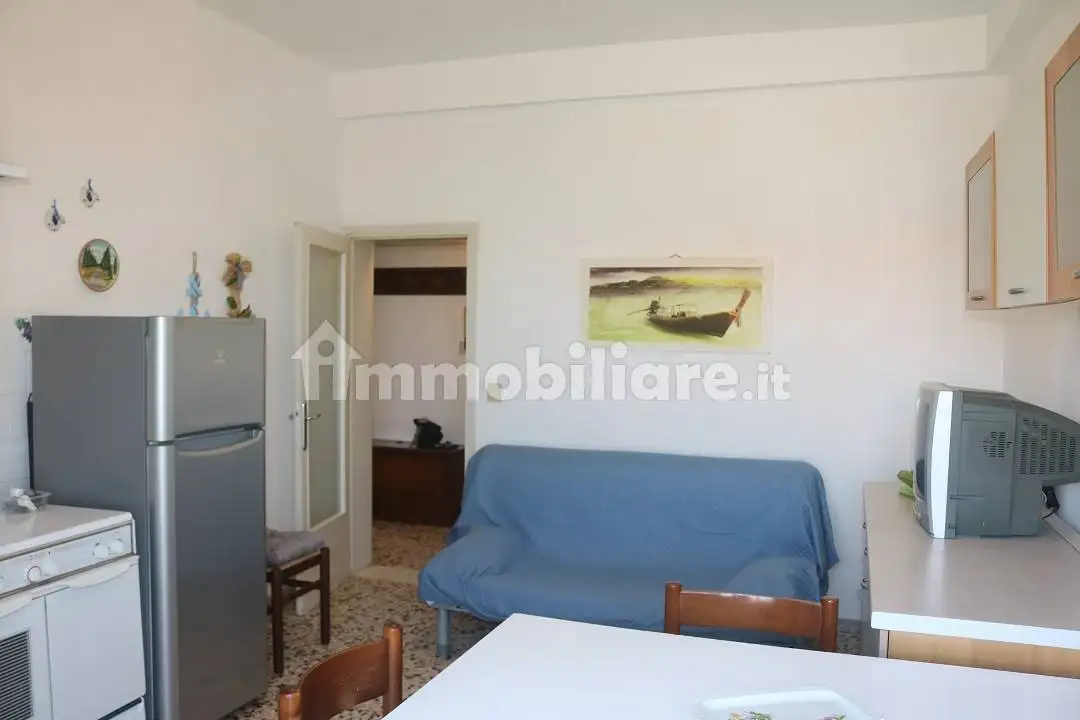 Bilocale via Raffaele Rossetti 3, Marina di Cecina, Cecina - foto 3