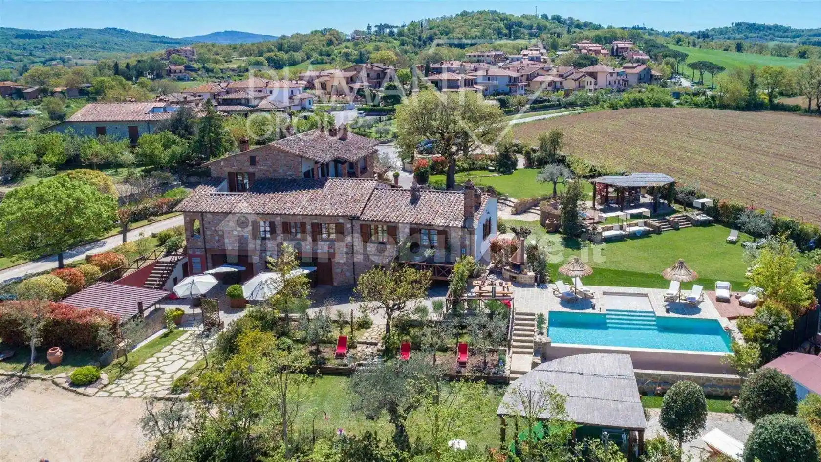 Rustico - Casale in vendita a Città della Pieve