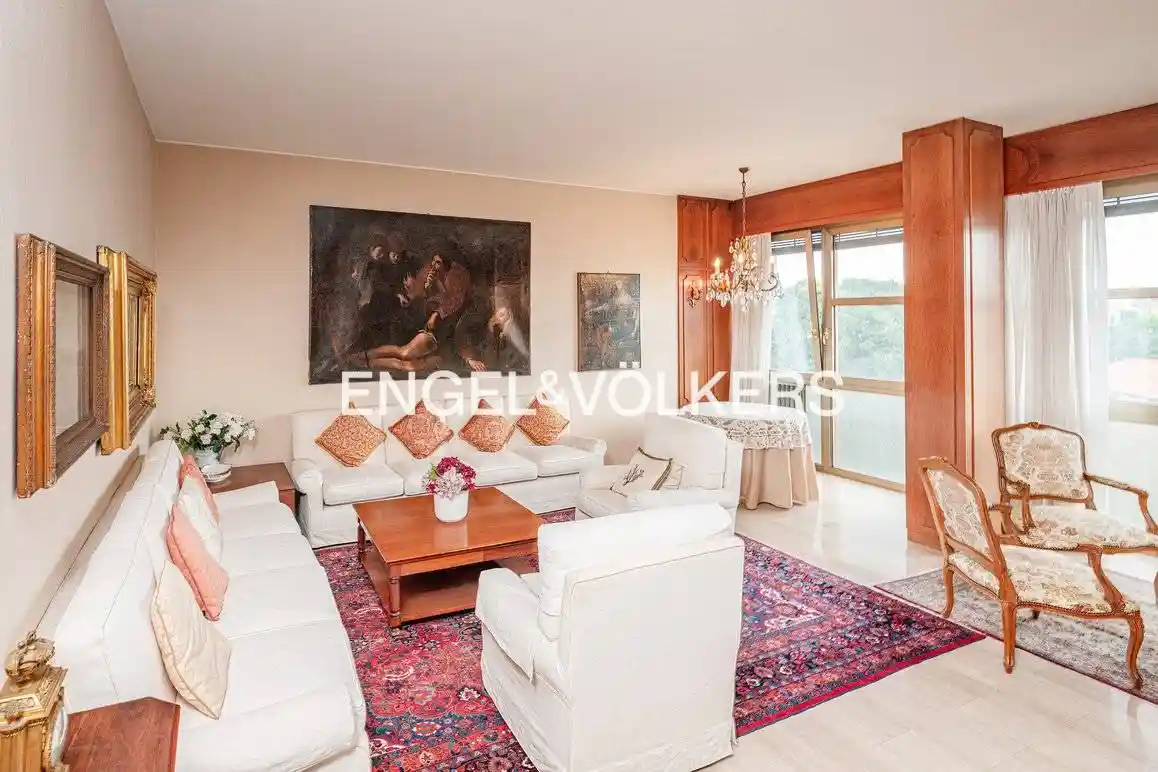 Appartamento in vendita a Monza