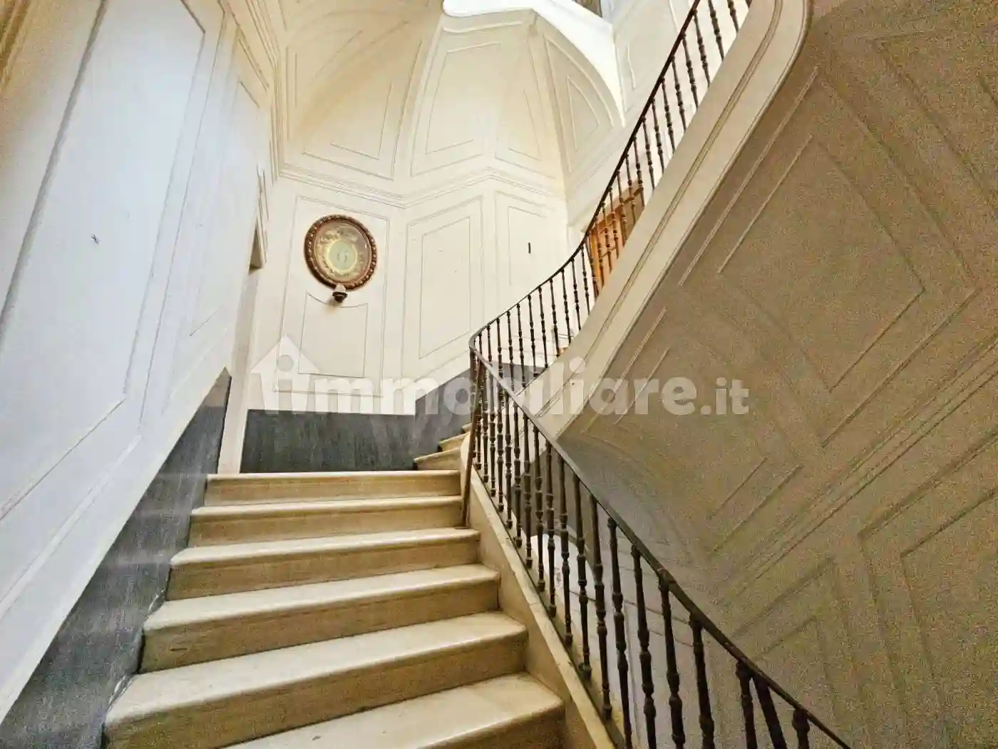 Palazzo - Edificio - foto 2