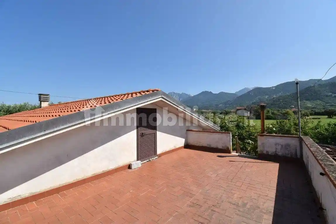 Villa in vendita a Pietrasanta