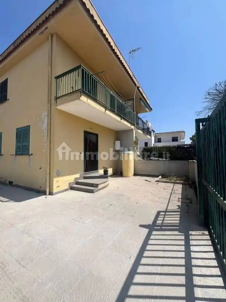 Villa in vendita a Castel Volturno