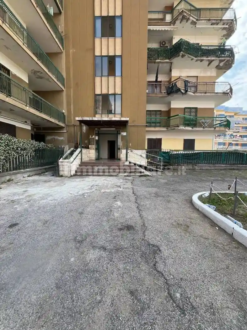 Appartamento in vendita a Mondragone