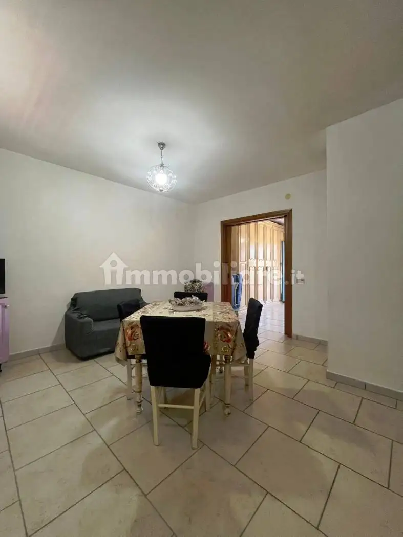 Appartamento in vendita a Castel Volturno