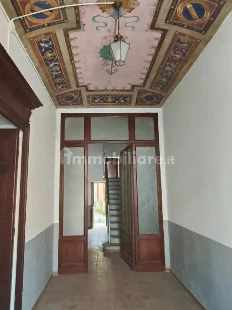 Palazzo - Edificio in Vendita - foto 2