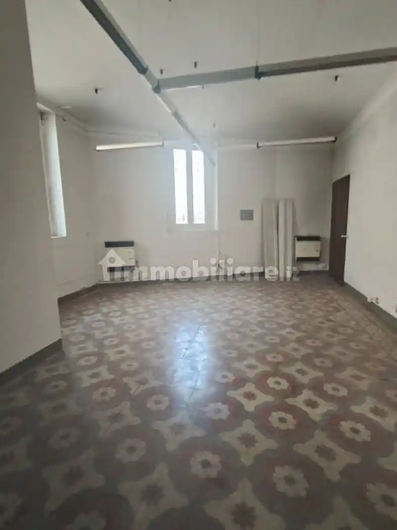 Palazzo - Edificio in Vendita - foto 4