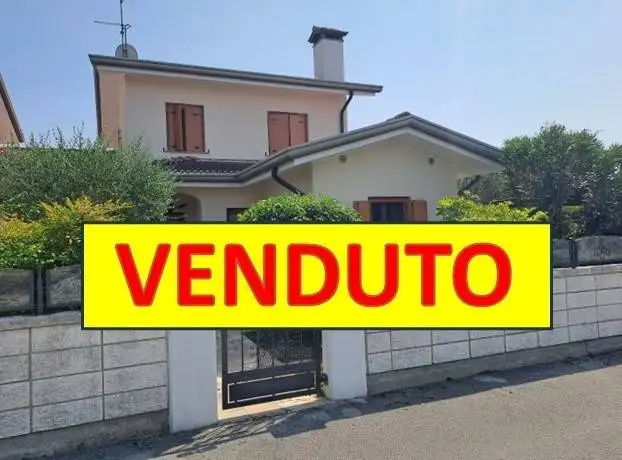 Villa in vendita a Fiumicello Villa Vicentina