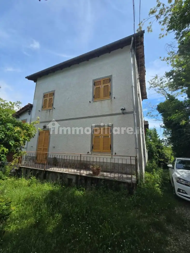 Rustico - Casale in vendita a Trisobbio