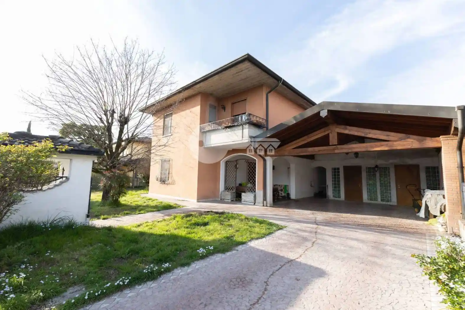 Villa in vendita a Leno