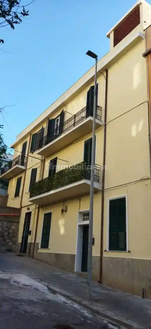 Appartamento via Fiume 20, Centro Storico, Reggio Calabria - foto 2