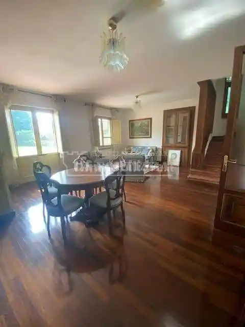 Villa in vendita a Pisa