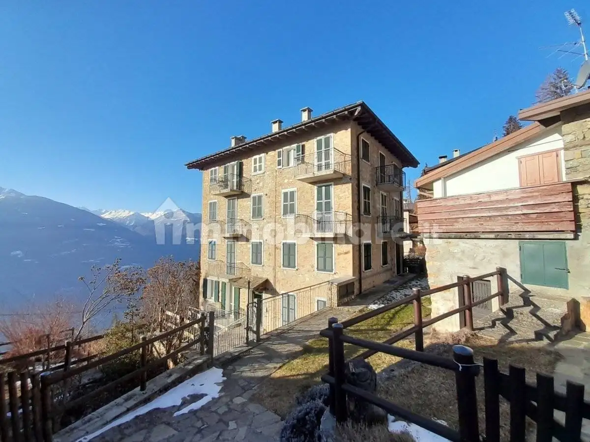 Appartamento in vendita a Tresivio