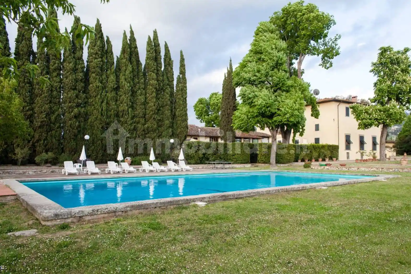 Villa plurifamiliare, ottimo stato, 1400 m², Europa, Firenze - foto 3