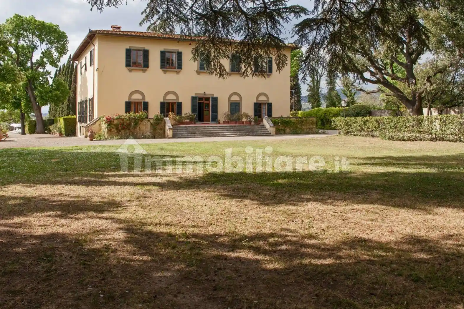 Villa plurifamiliare, ottimo stato, 1400 m², Europa, Firenze - foto 5