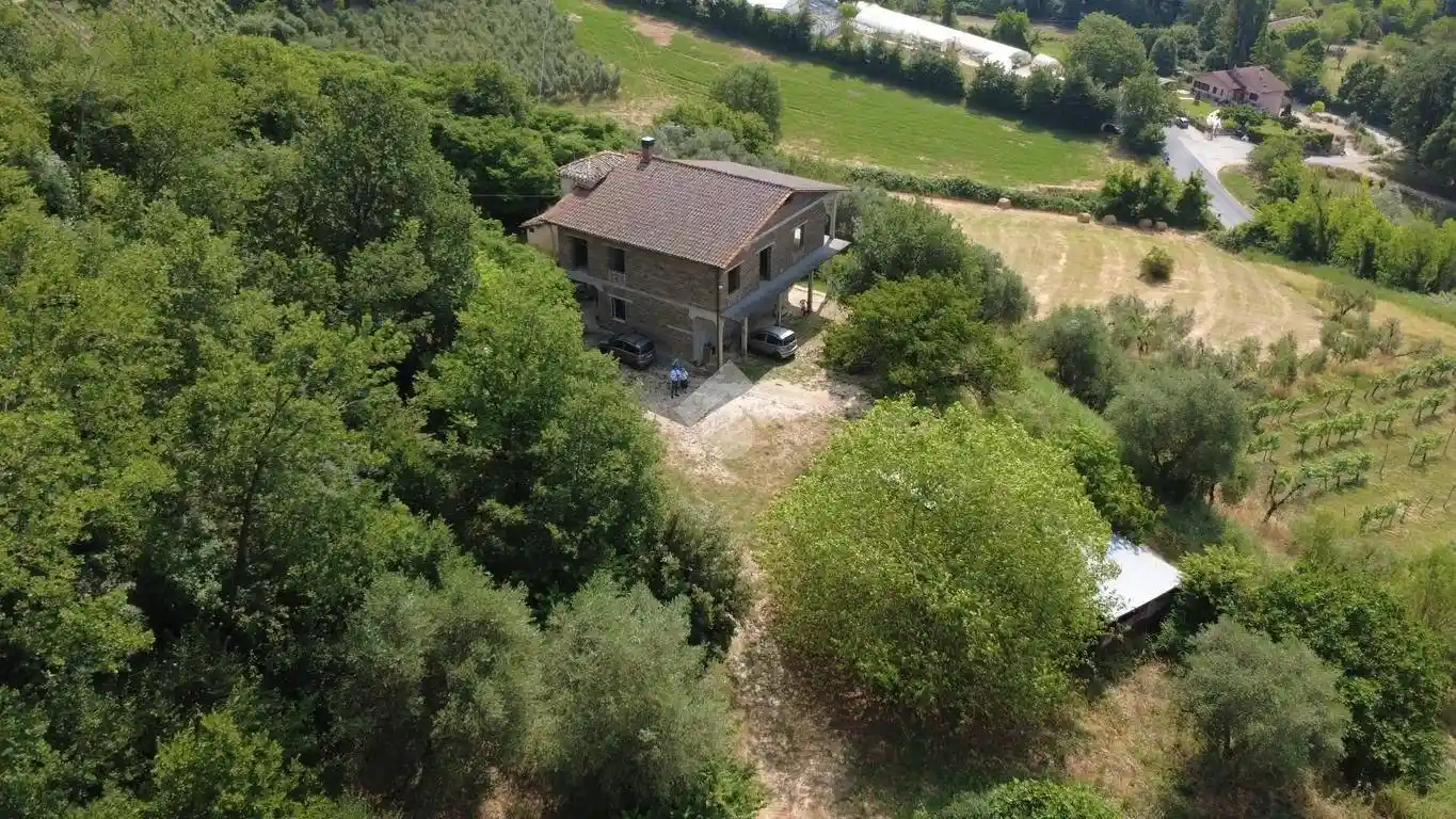 Casa indipendente in vendita a Torri in Sabina