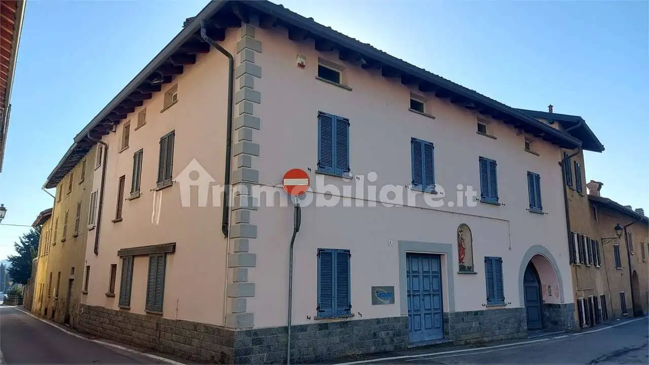 Appartamento in vendita a Airuno