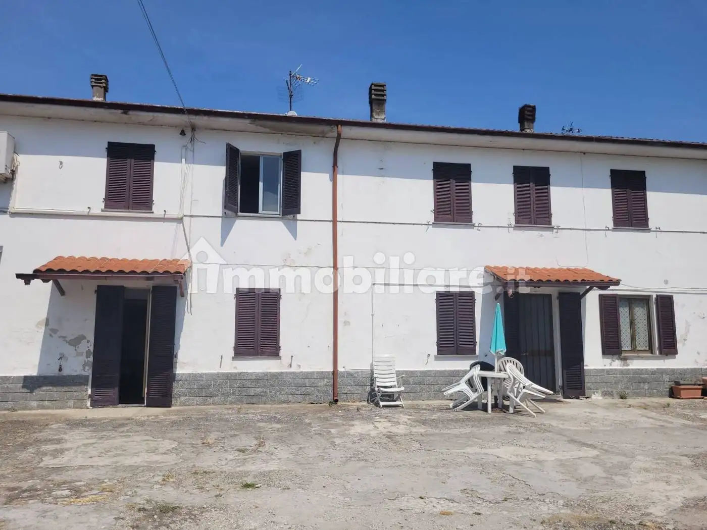 Casa indipendente in vendita a Mezzana Bigli