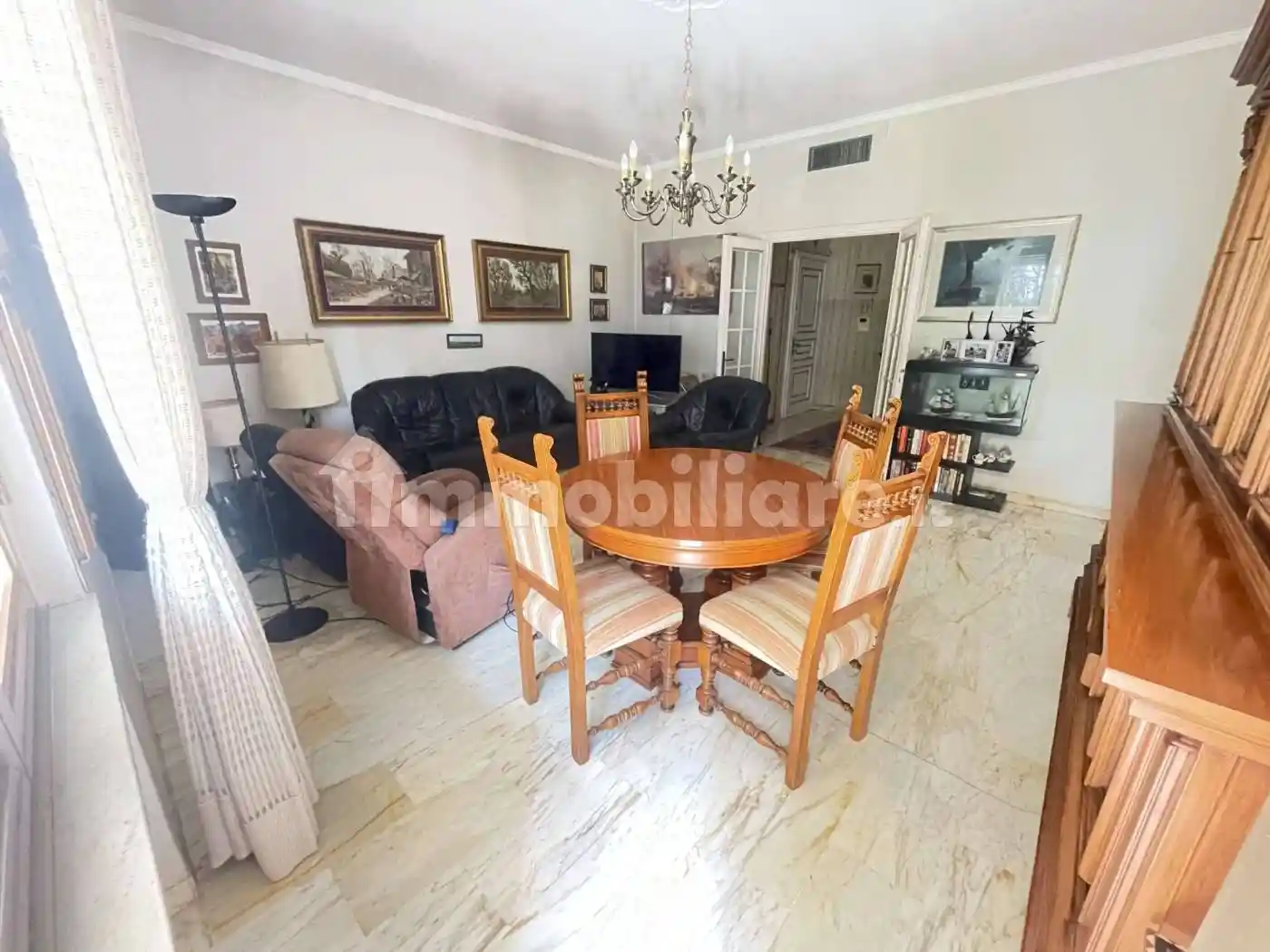 Appartamento in vendita a Genova