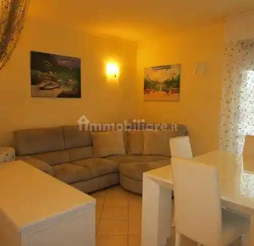 Appartamento buono stato, secondo piano, Baia Flaminia, Pesaro - foto 2