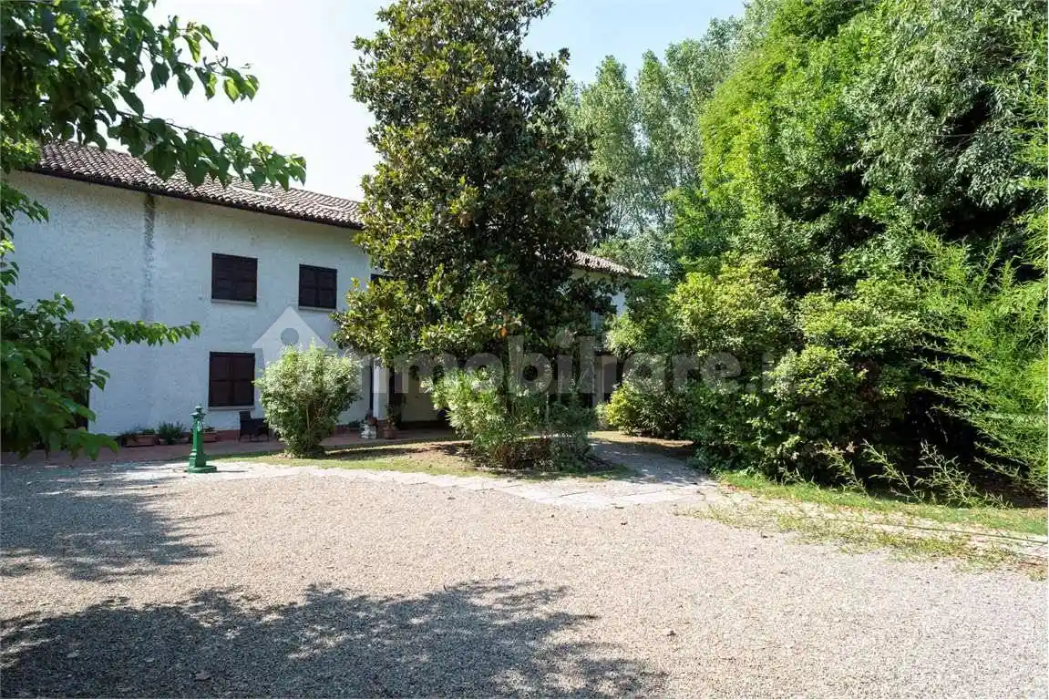 Terratetto unifamiliare 480 m², buono stato, Marmirolo - Bagno, Reggio Emilia - foto 4