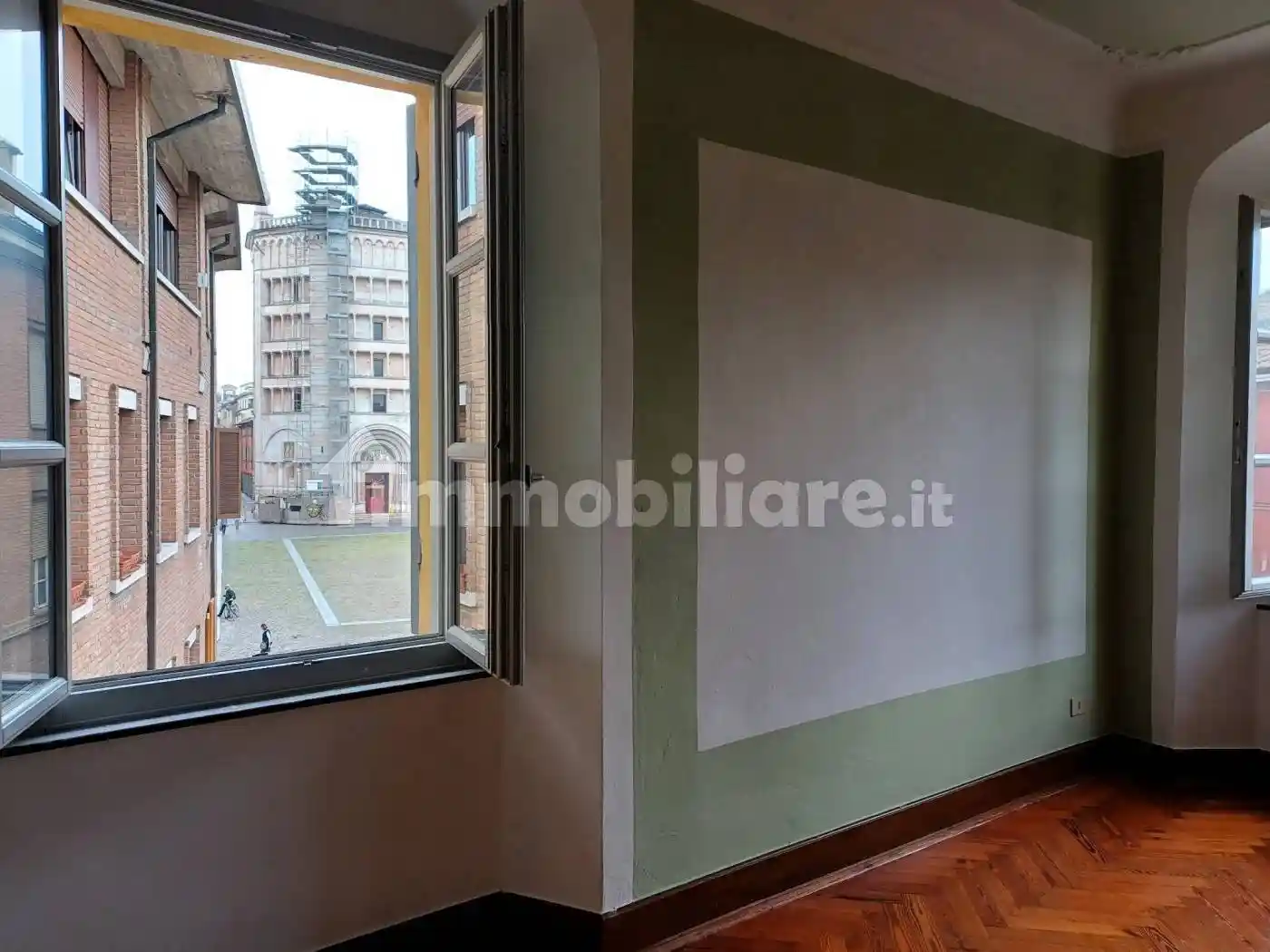 Appartamento in vendita a Parma