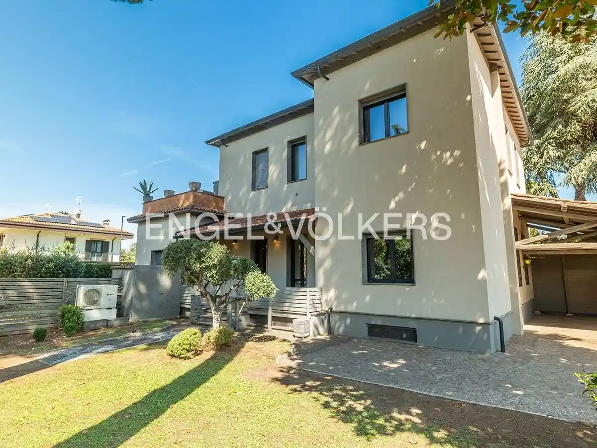 Appartamento in vendita a Grottaferrata