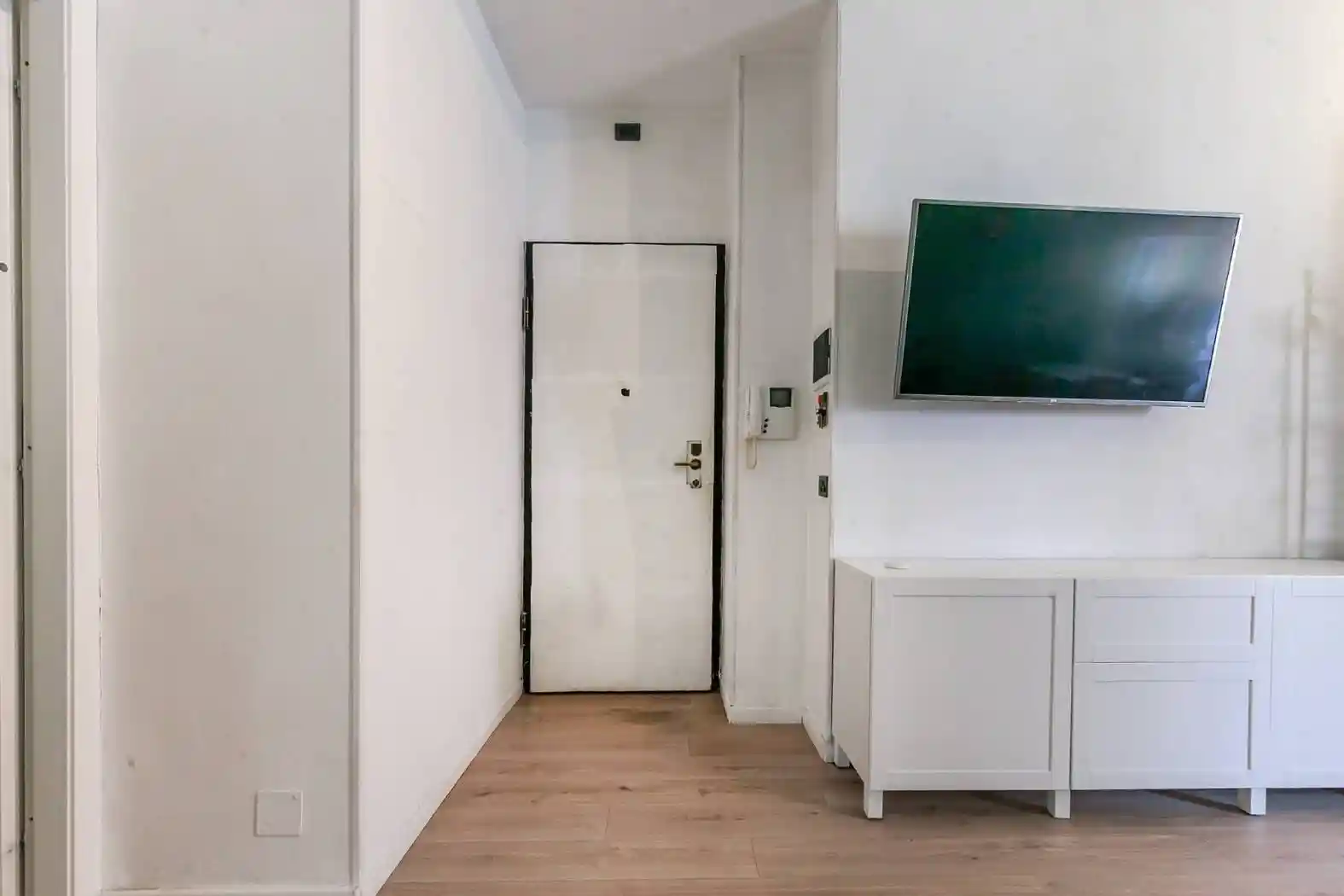 Bilocale via Giovanni Keplero 26, Maggiolina, Milano - foto 2