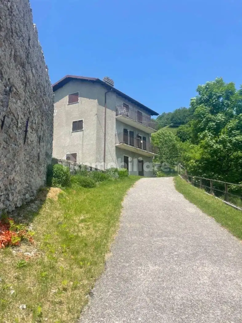 Appartamento in affitto a Morterone