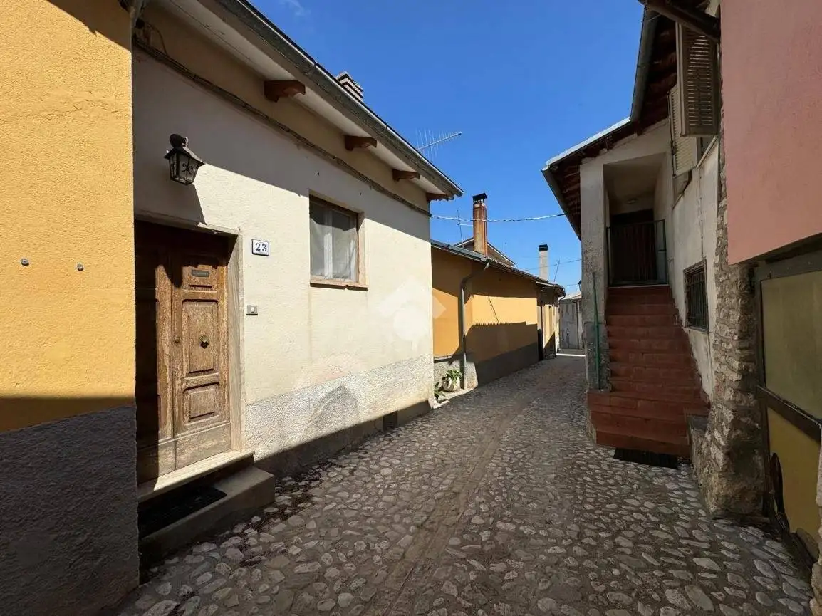 Appartamento in vendita a Cascia