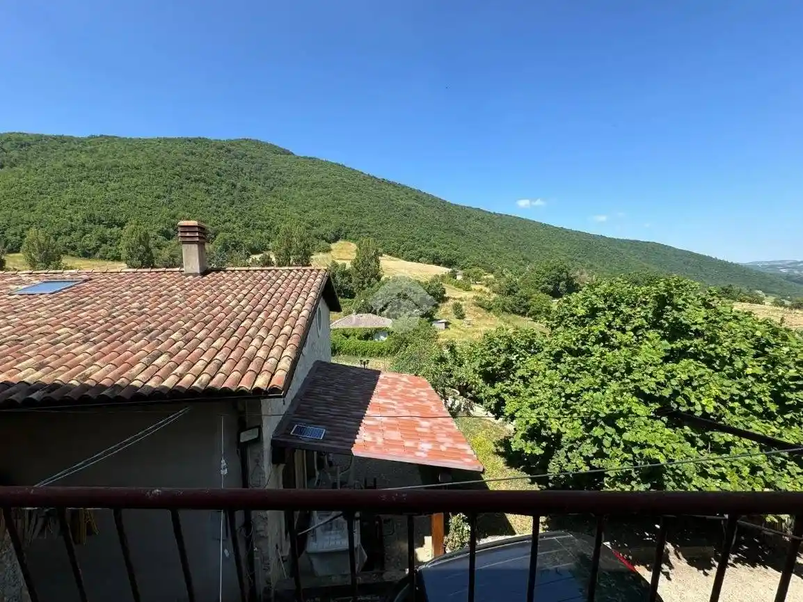 Trilocale frazione Onelli, Cascia - foto 5