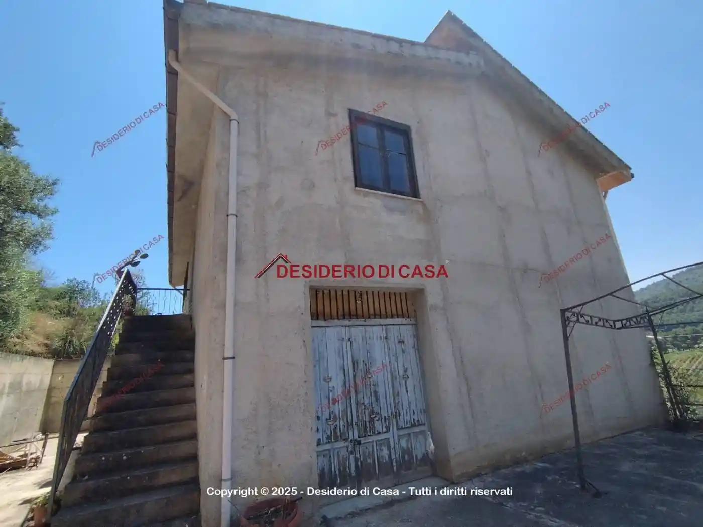 Villa in vendita a Pollina