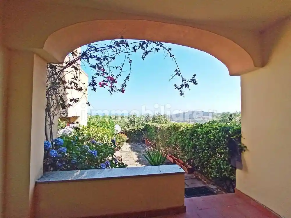 Appartamento in vendita a Trinità d'Agultu e Vignola