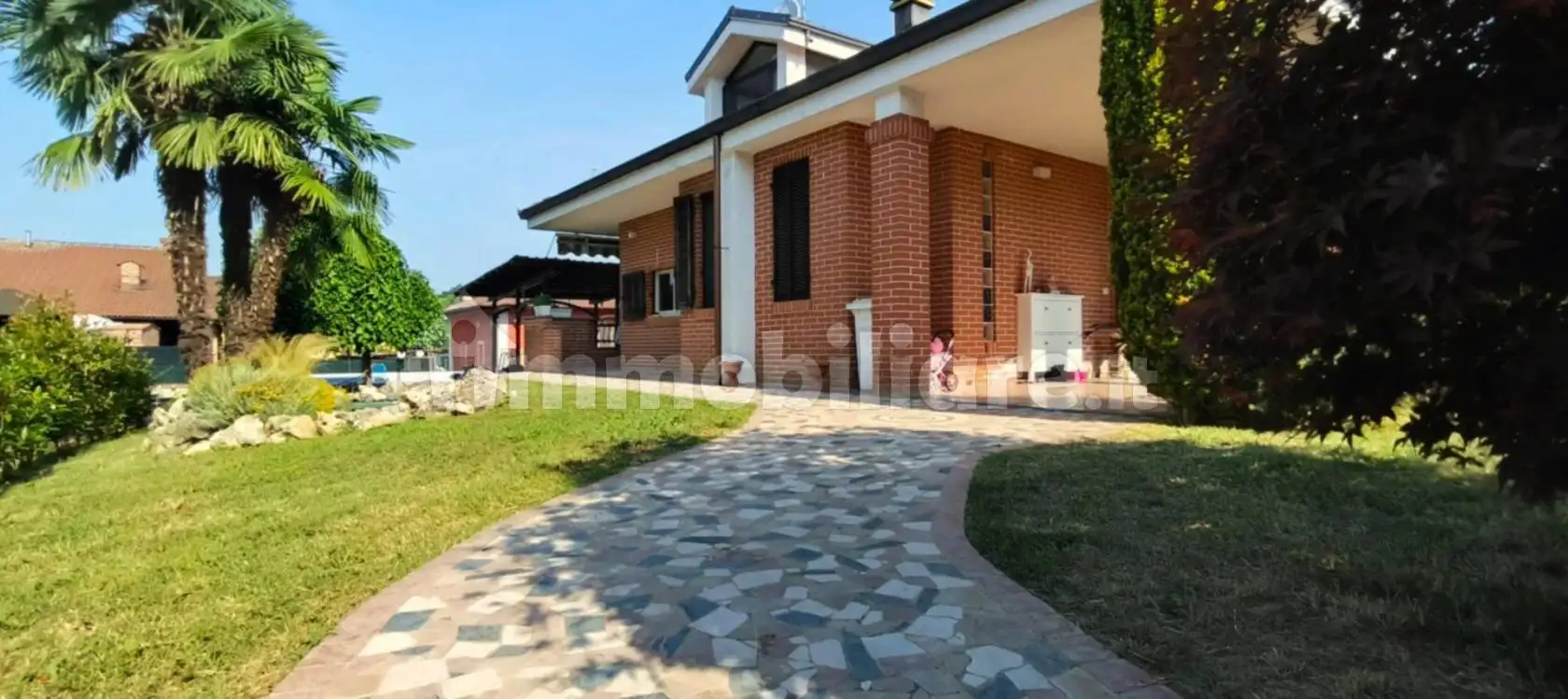 Villa in vendita a Montà
