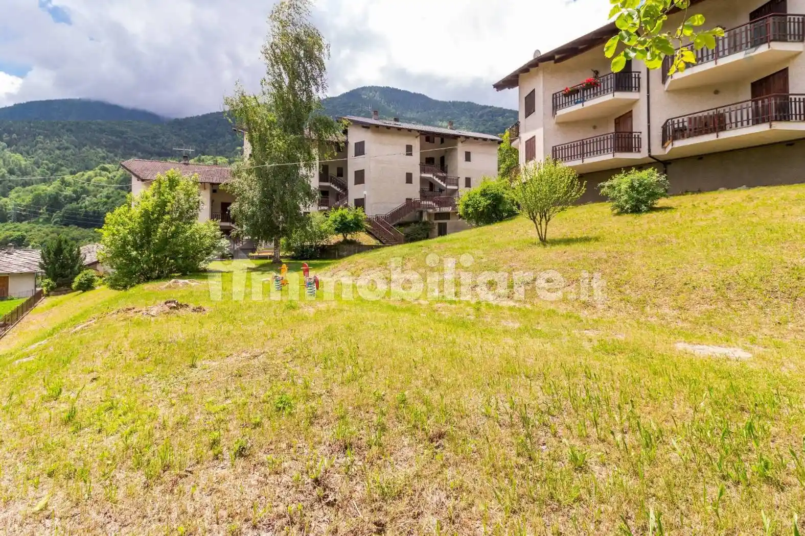 Appartamento in vendita a Sampeyre